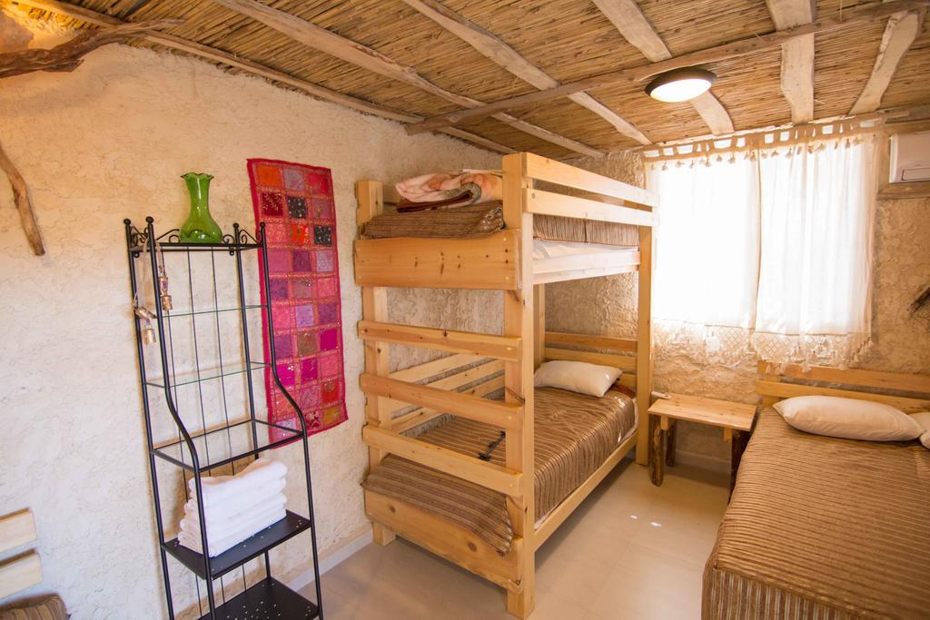 Kfar Hanokdim - Glamping & Camping Arad Pokoj fotografie